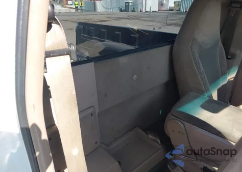 1999 Ford Ranger Xl/Xlt z USA, uszkodzony, nr VIN 1FTYR10V7XUB36865